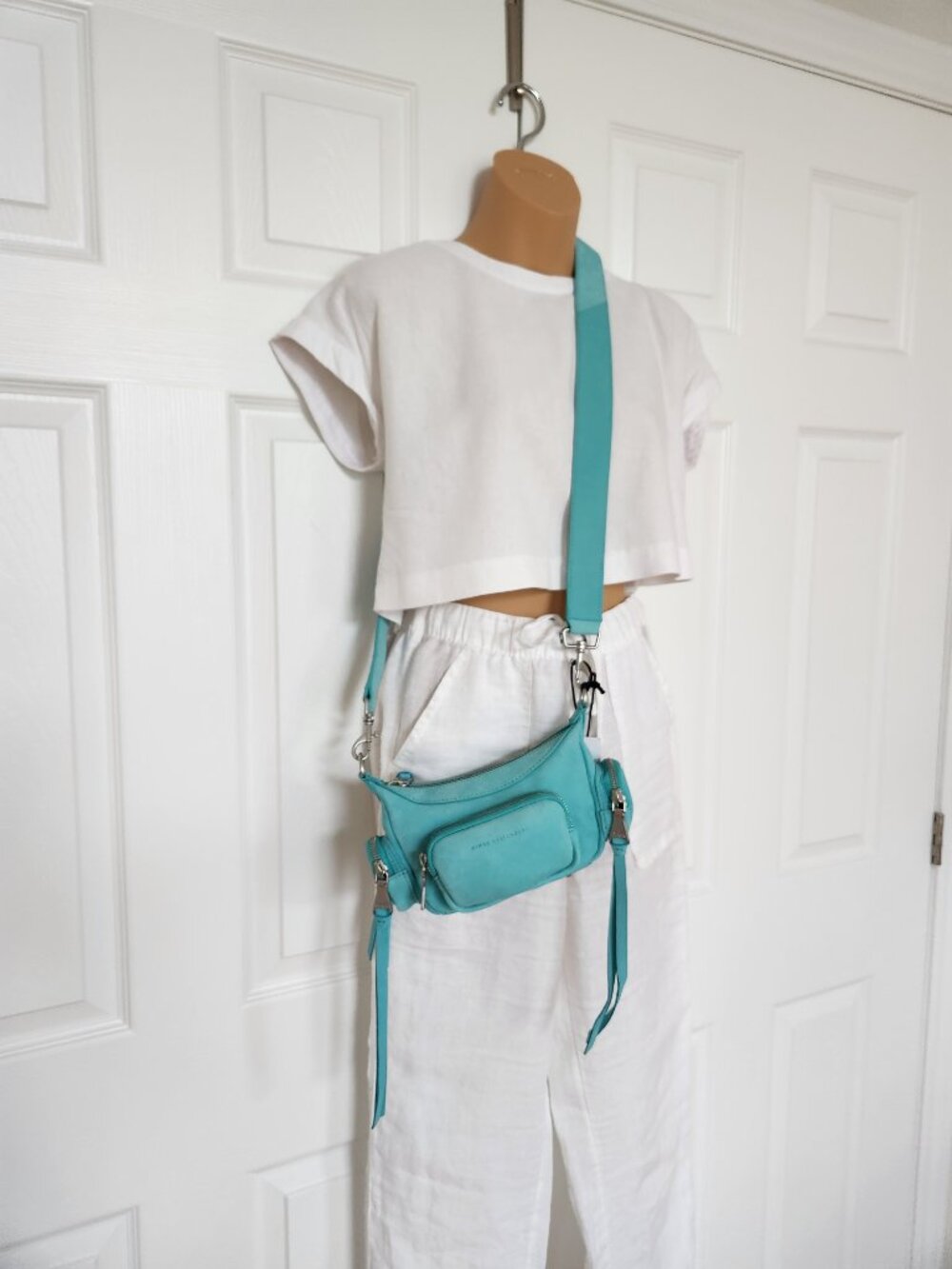 AIMEE KESTENBERG “OCEAN AWAY WE GO” SMALL CONVERTIBLE GENUINE NUBUCK LEATHER CRO - Picture 5 of 9